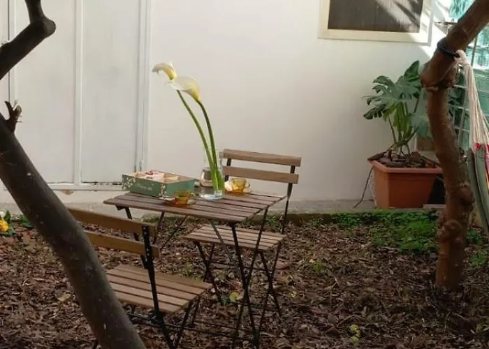 Semesterbostad Con Giardino Segreto Lecce