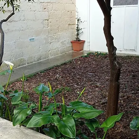 Con Giardino Segreto